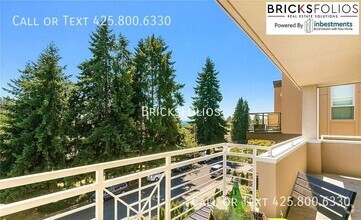 Building Photo - 320 5th Ave