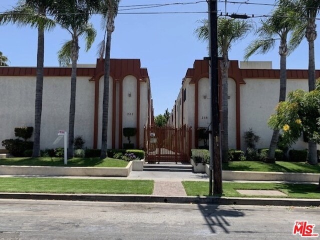 Primary Photo - 222 E Tamarack Ave