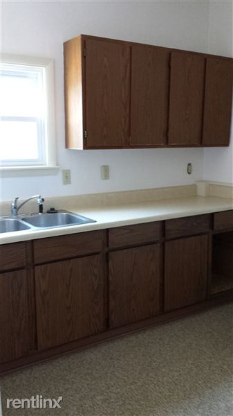 Building Photo - 837 E Shiawassee St