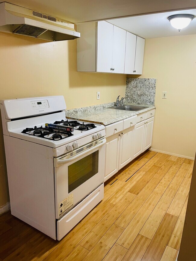Kitchen - 5105 65th St