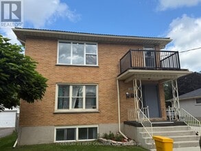 Building Photo - 228 Burnside Dr