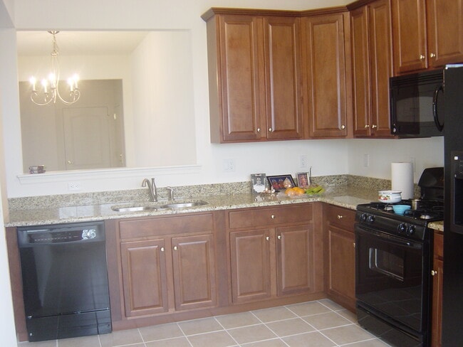 Building Photo - 2111 Edward Stec Blvd