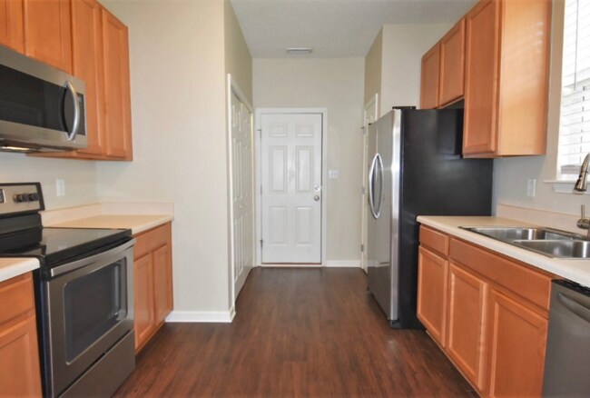 Foto del edificio - 305 Cline Falls Dr