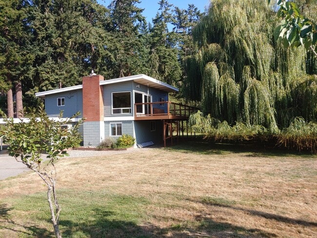 Building Photo - Bring Your Canoes and Kayaks, This Home ha...