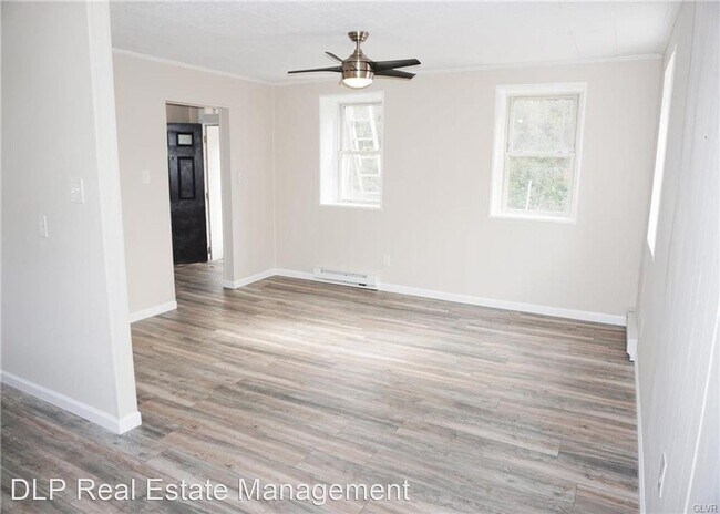 Building Photo - 2 br, 1 bath House - 4001 Indian Creek Road
