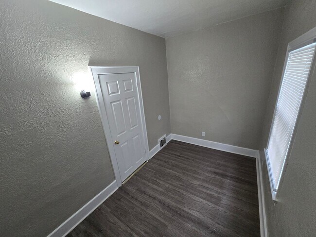 Foto del edificio - 2 Bedroom House