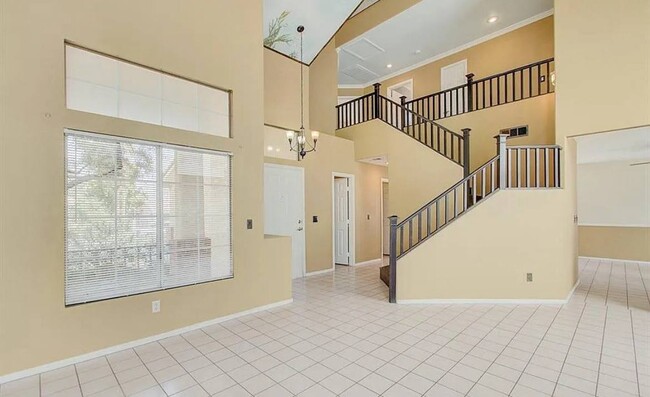 Building Photo - 2425 Tottingham Rd
