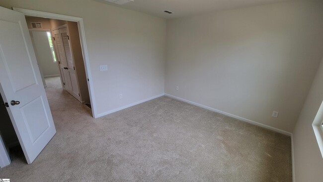 Building Photo - 106 Verdant Leaf Wy