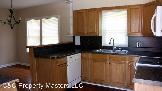 Building Photo - 3715 Austin Dr