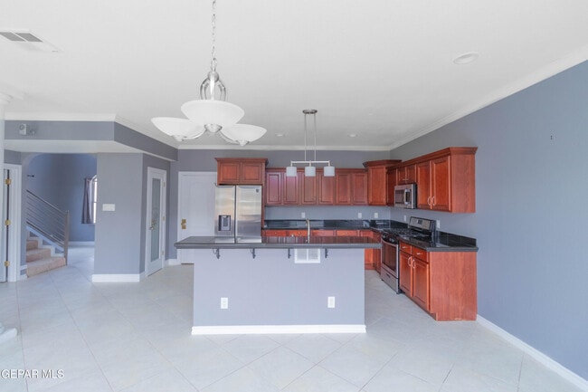 Building Photo - 4744 Excalibur Dr