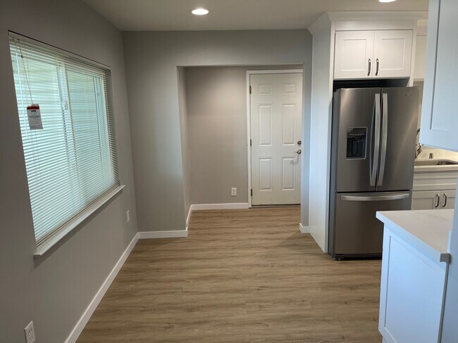 Building Photo - Vallejo - Western