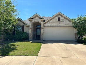 Building Photo - 16616 Central Garden Ln