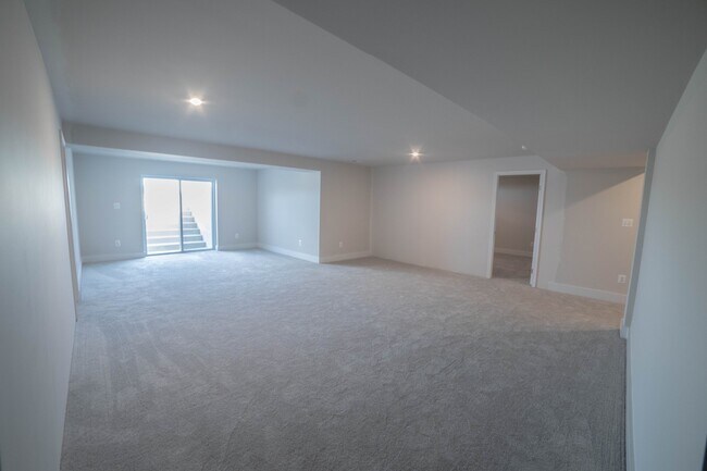 Foto del edificio - 9080 Piney Mountain Rd