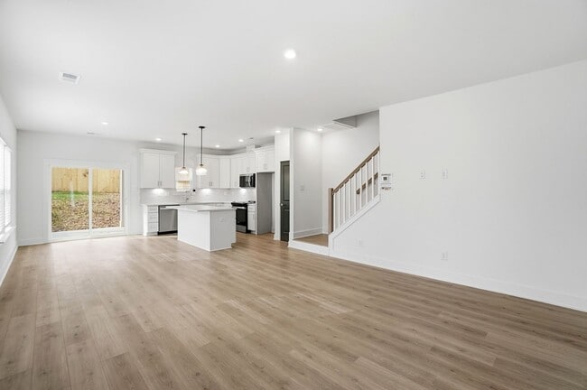 Foto del edificio - Bright & Modern New Construction Townhome