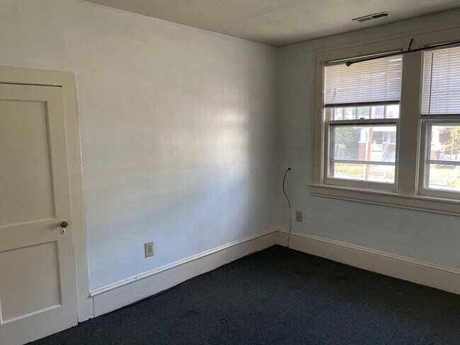 Foto del edificio - 2324 Orange Ave NW