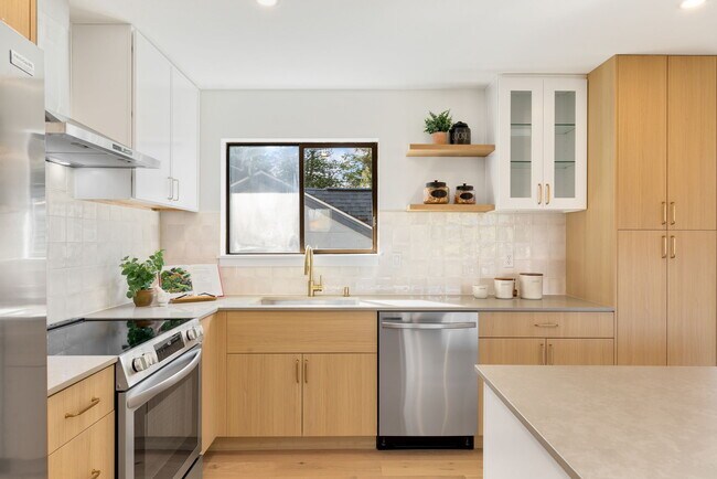 Foto del edificio - 129 N 136th St