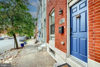 Building Photo - 131 N Patterson Park Ave