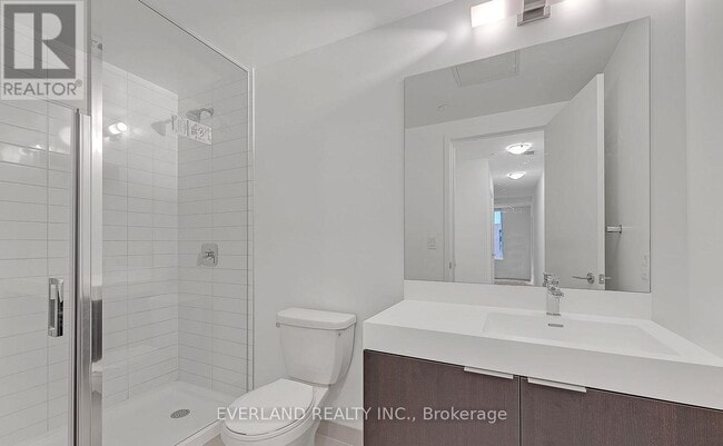 Building Photo - 3100 Keele St