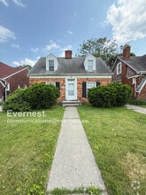 Building Photo - 13060 Rosemary St