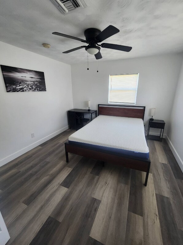 Foto del edificio - 814 Hall St