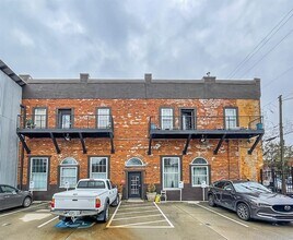 Building Photo - 267 Peters St SW