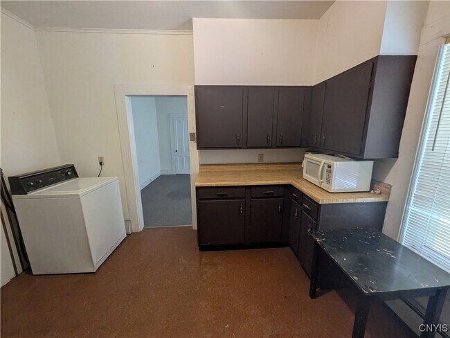 Foto del edificio - 63 Central Ave