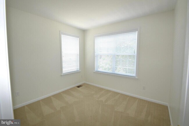 Foto del edificio - 22728 Beacon Crest Terrace