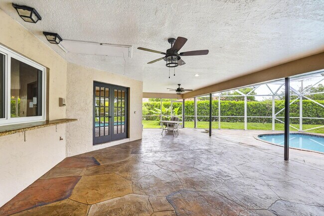 Foto del edificio - 2403 NW 118th Terrace
