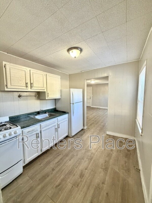 Foto del edificio - 410 N Florence Ave