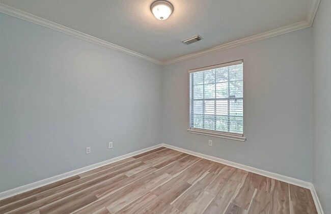 Building Photo - 26435 Marble Falls Bend