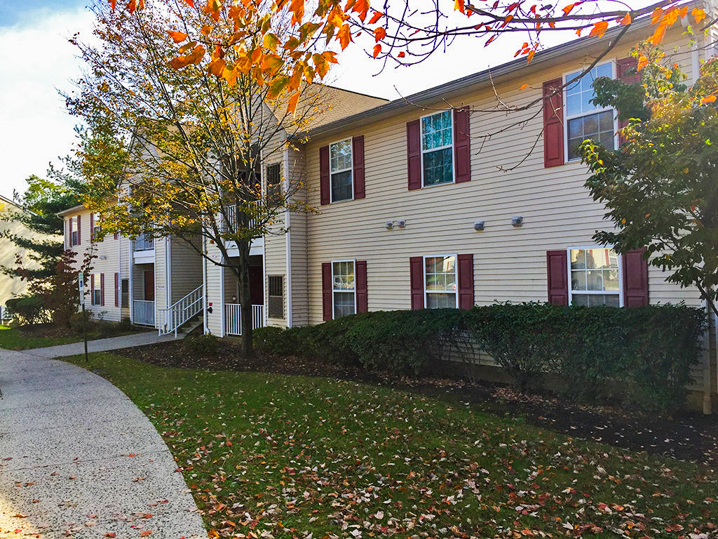 Primary Photo - Woods at King George Apartments