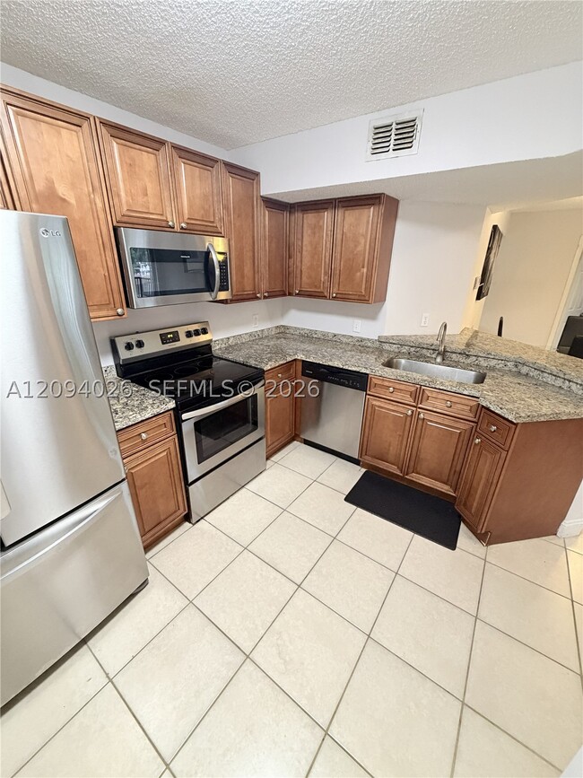 Building Photo - 8741 Wiles Rd