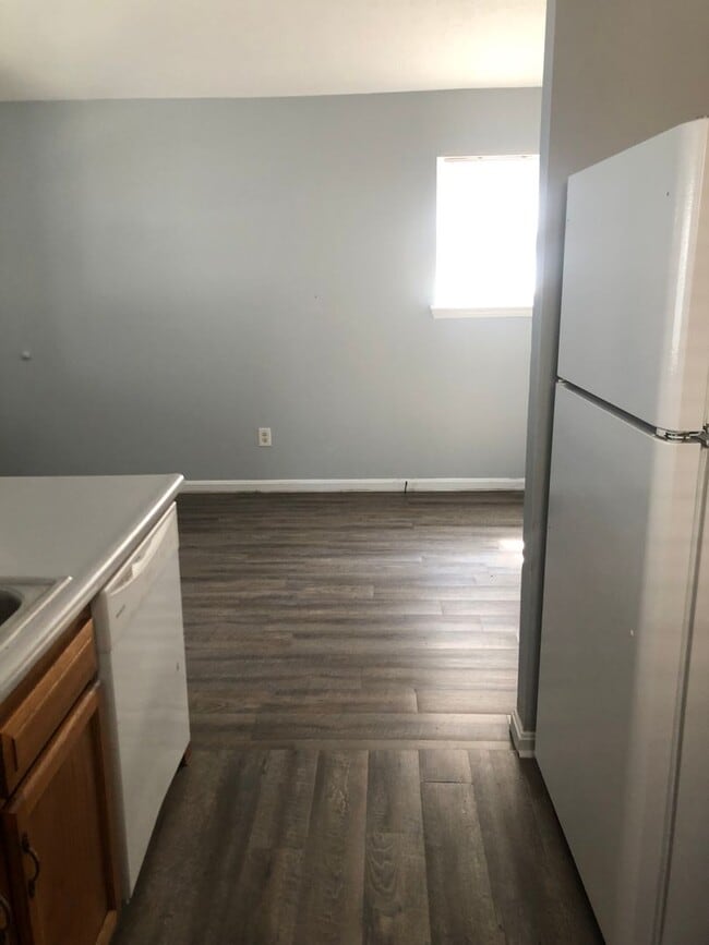 Photo - Spacious three bedroom house in the Portland Neighborhood