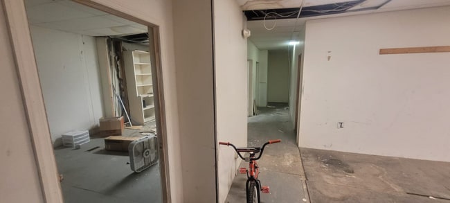 Foto del edificio - 284 Orange Ave
