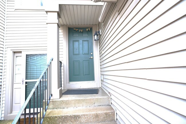 Foto del edificio - 1051 Park Hill Cir