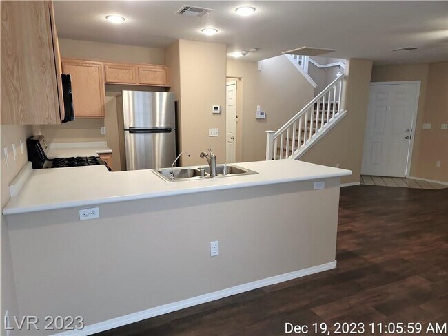 Foto del edificio - VERY NICE NW HOME LOCATED ON CUL-DE-SAC!!