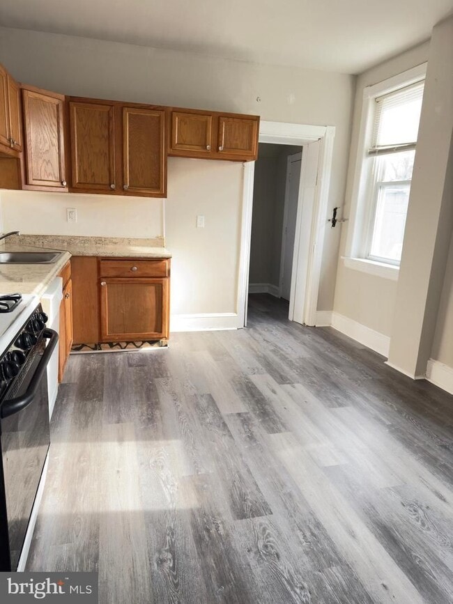 Photo - COMING SOON 9/1/2026- Spacious 5-Bedroom Home with Private Yard & Off-Street Parking in Upland