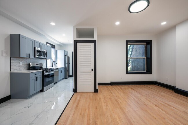 Foto del edificio - 391 CENTRAL Ave