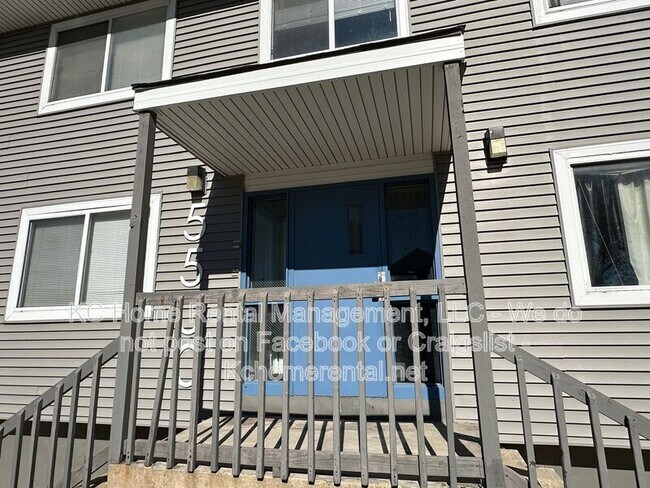 Building Photo - 5500 E. 139th Ter.