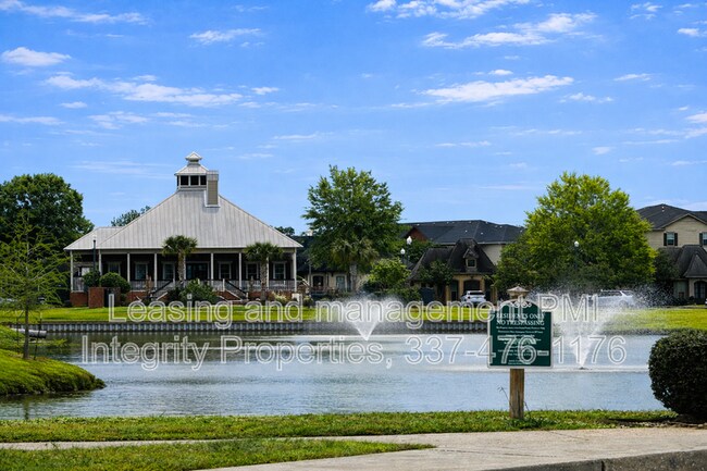 Foto del edificio - 106 Shadow Springs Dr