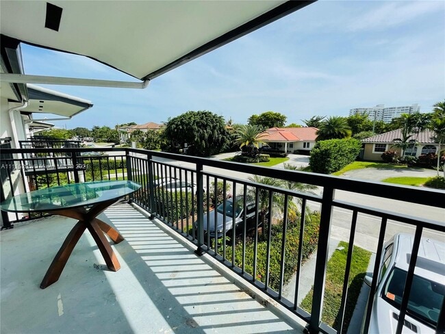 Building Photo - 2209 NE 122nd St