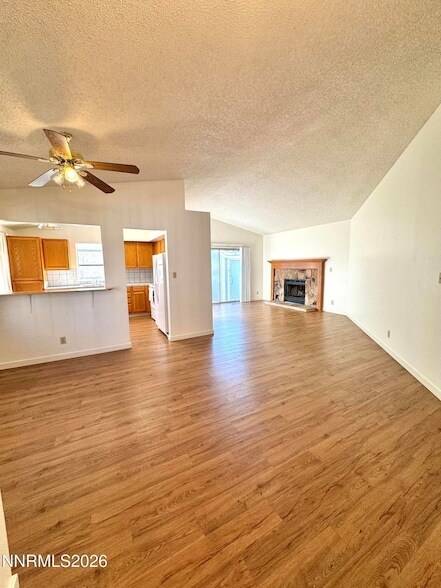 Foto del edificio - 6052 Walnut Creek Rd