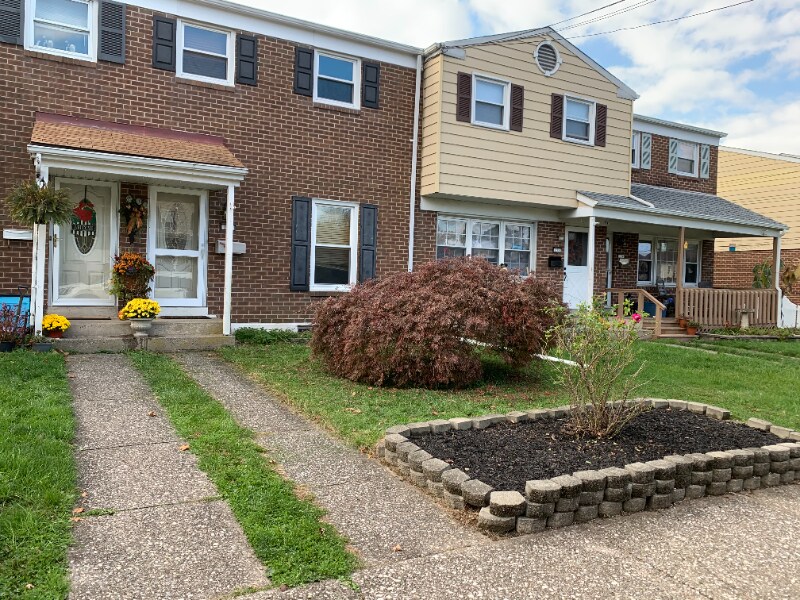 Primary Photo - 170 Front St