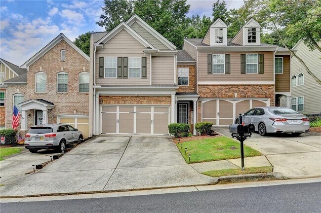 Foto del edificio - 2602 Pierce Brennen Ct NE