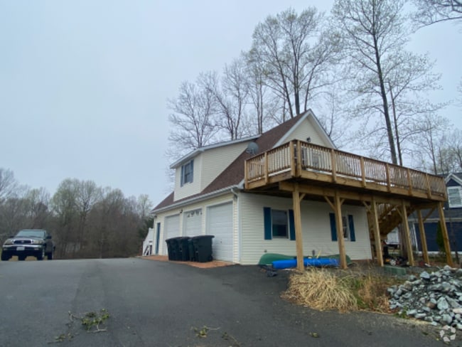Building Photo - 2801 Moody Town Rd