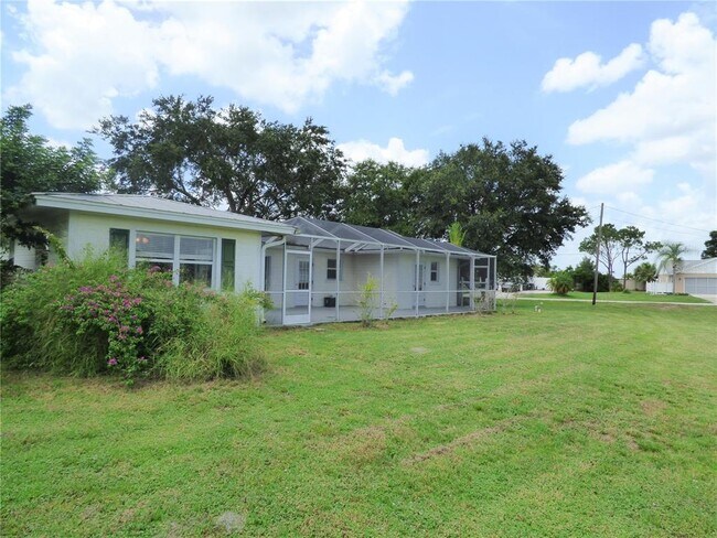 Foto del edificio - 8355 SW Liverpool Rd