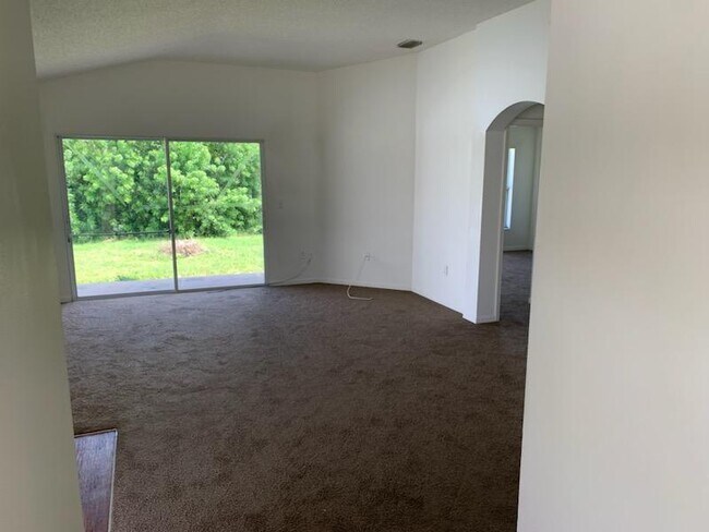 Building Photo - 12932 Fieldmoor Ct