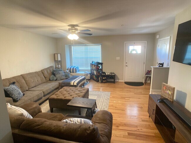 Building Photo - 29 Guatemala Dr