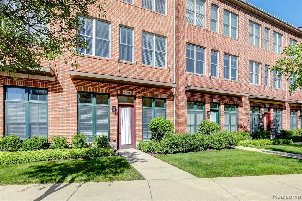 Foto principal - 503 Lewis St