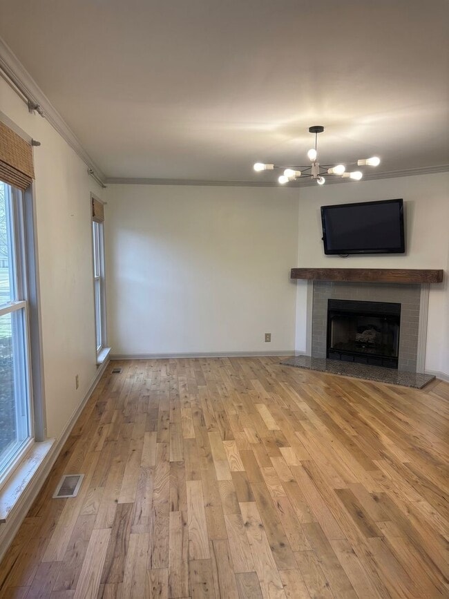 Photo - Renovated 3 Bedroom Home in Ashland City!